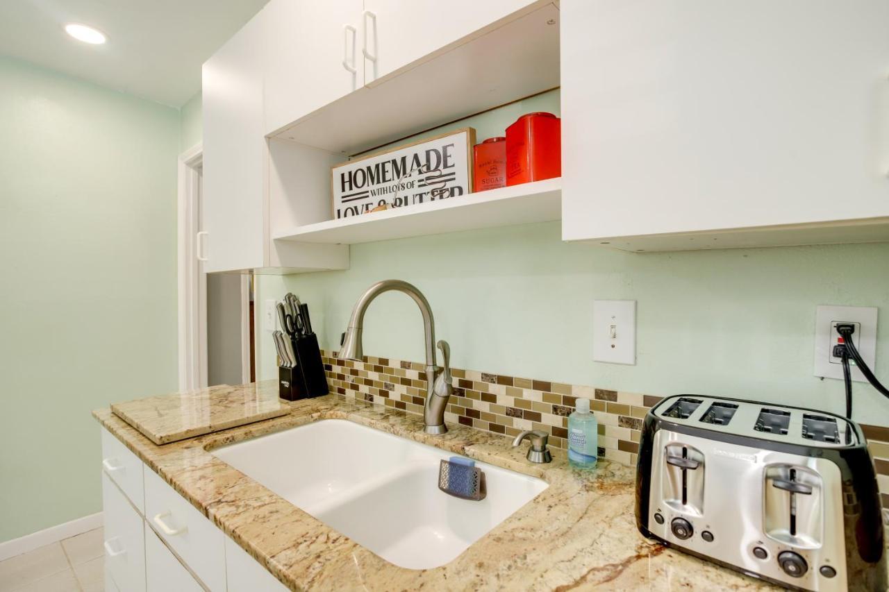 Cozy Shenandoah Home Less Than 2 Mi To The Woodlands Mall! Extérieur photo